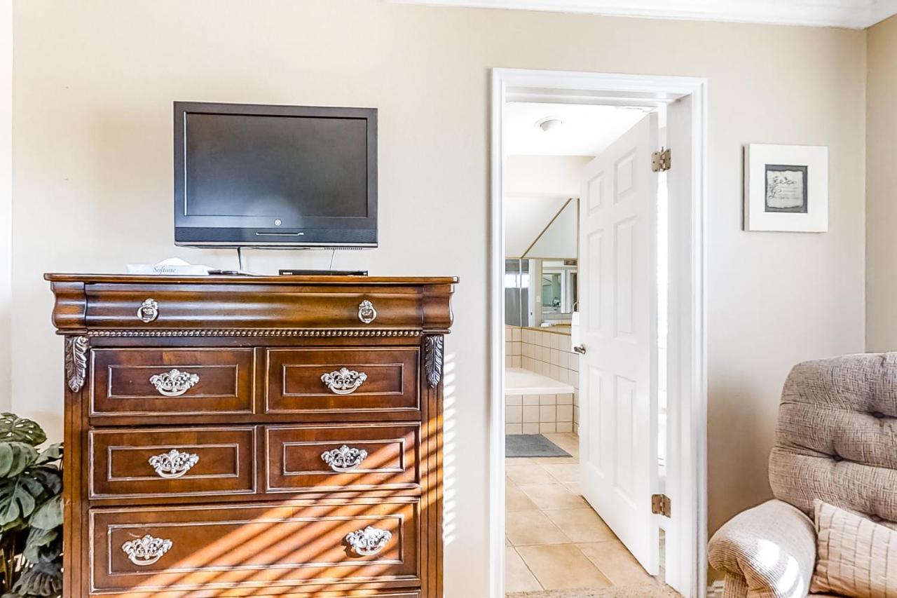 Penthouse At The Village St. George Bagian luar foto